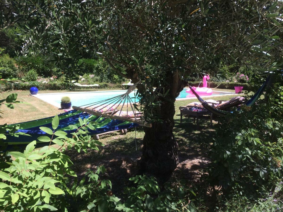 Holiday home Mas De La Chapelle Sainte-elisabeth