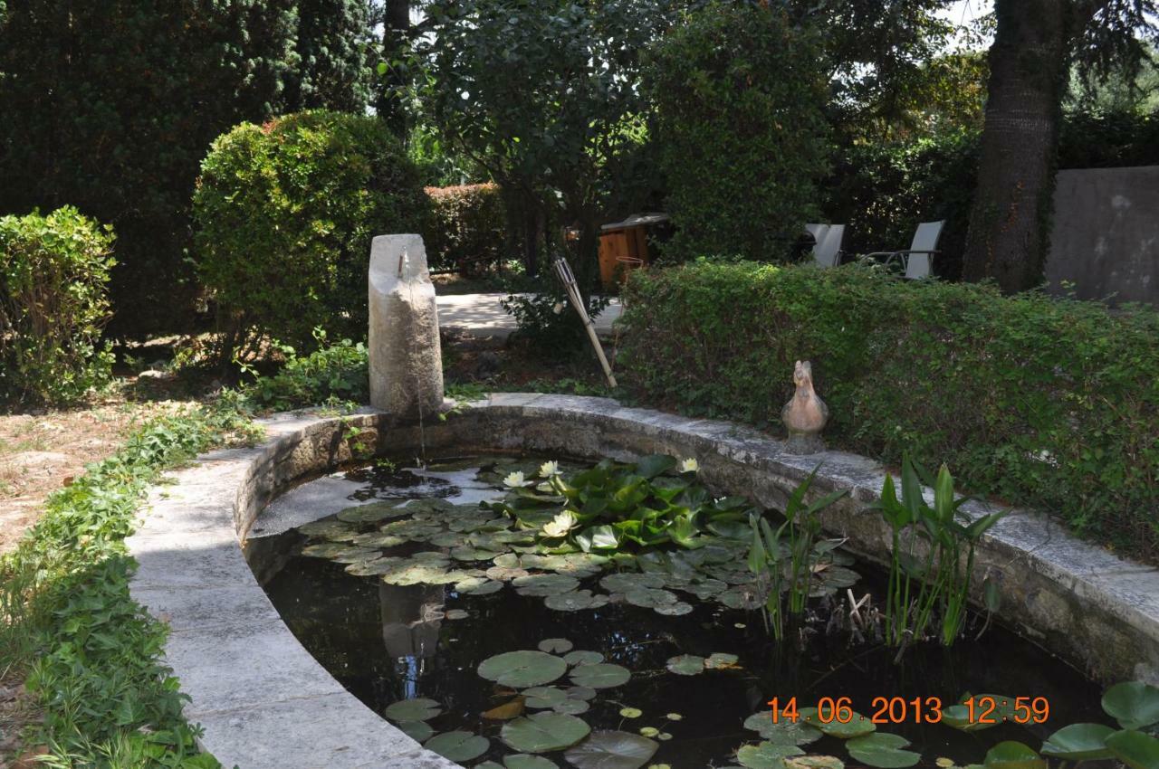 Holiday home Mas De La Chapelle Sainte-elisabeth