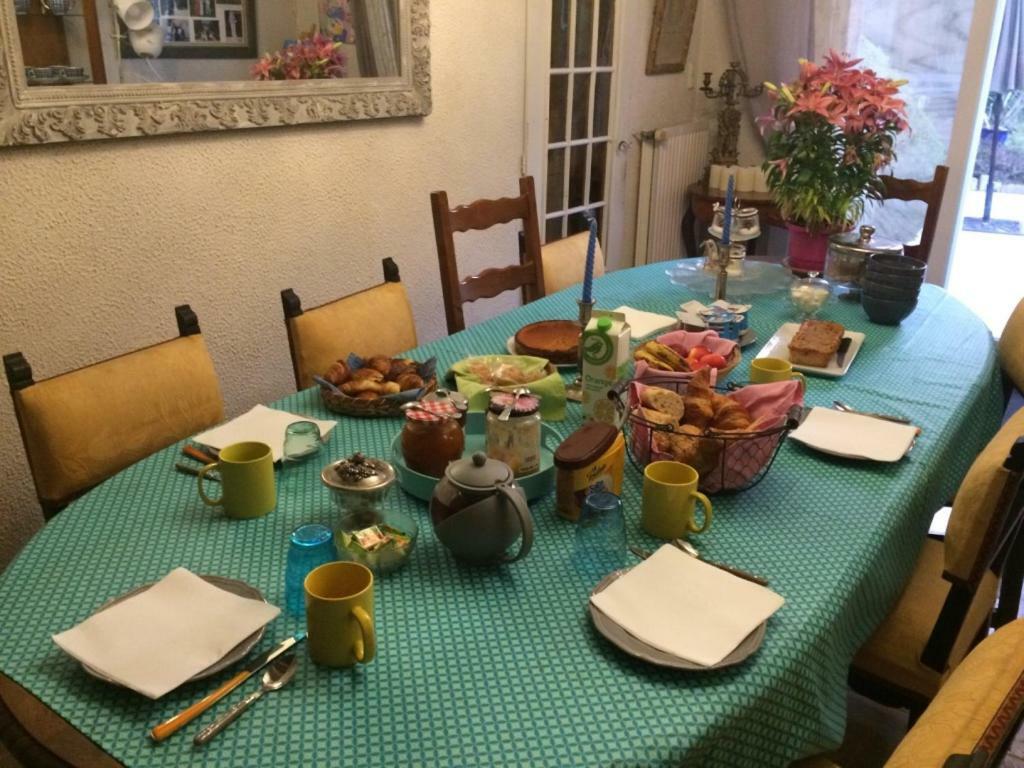 Holiday home Mas De La Chapelle Sainte-elisabeth Tarascon