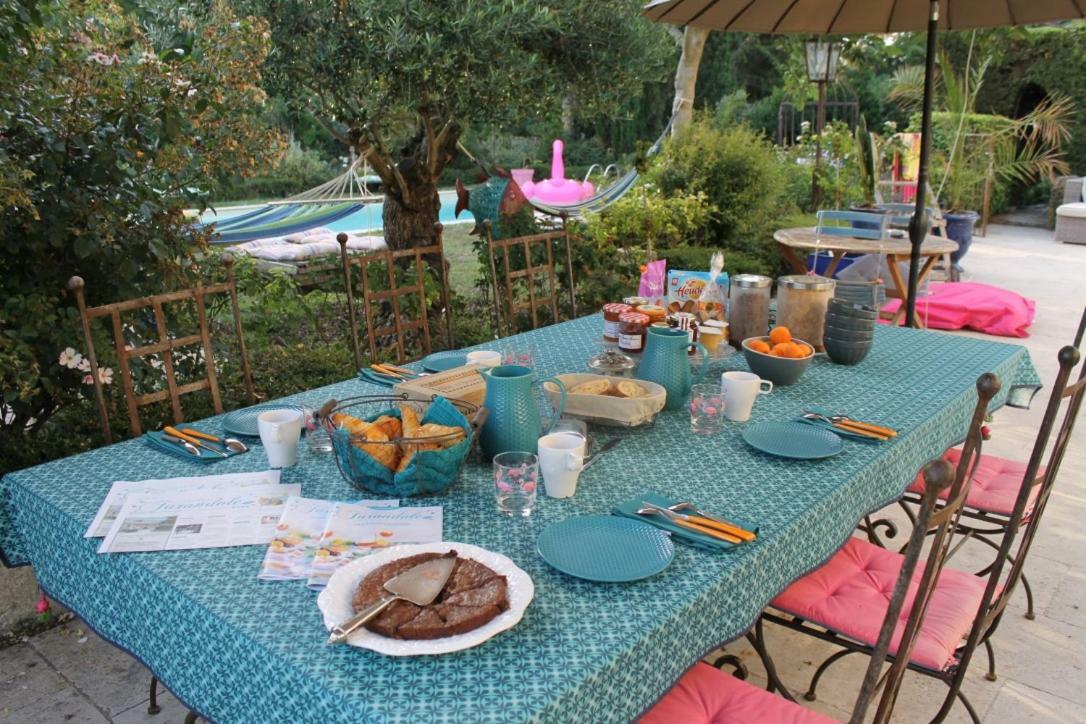 Mas De La Chapelle Sainte-elisabeth Holiday home